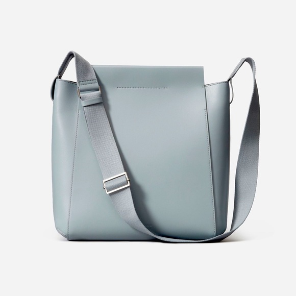 *last week - moving sale* Everlane Blue Form Bag - Picture 2 of 8